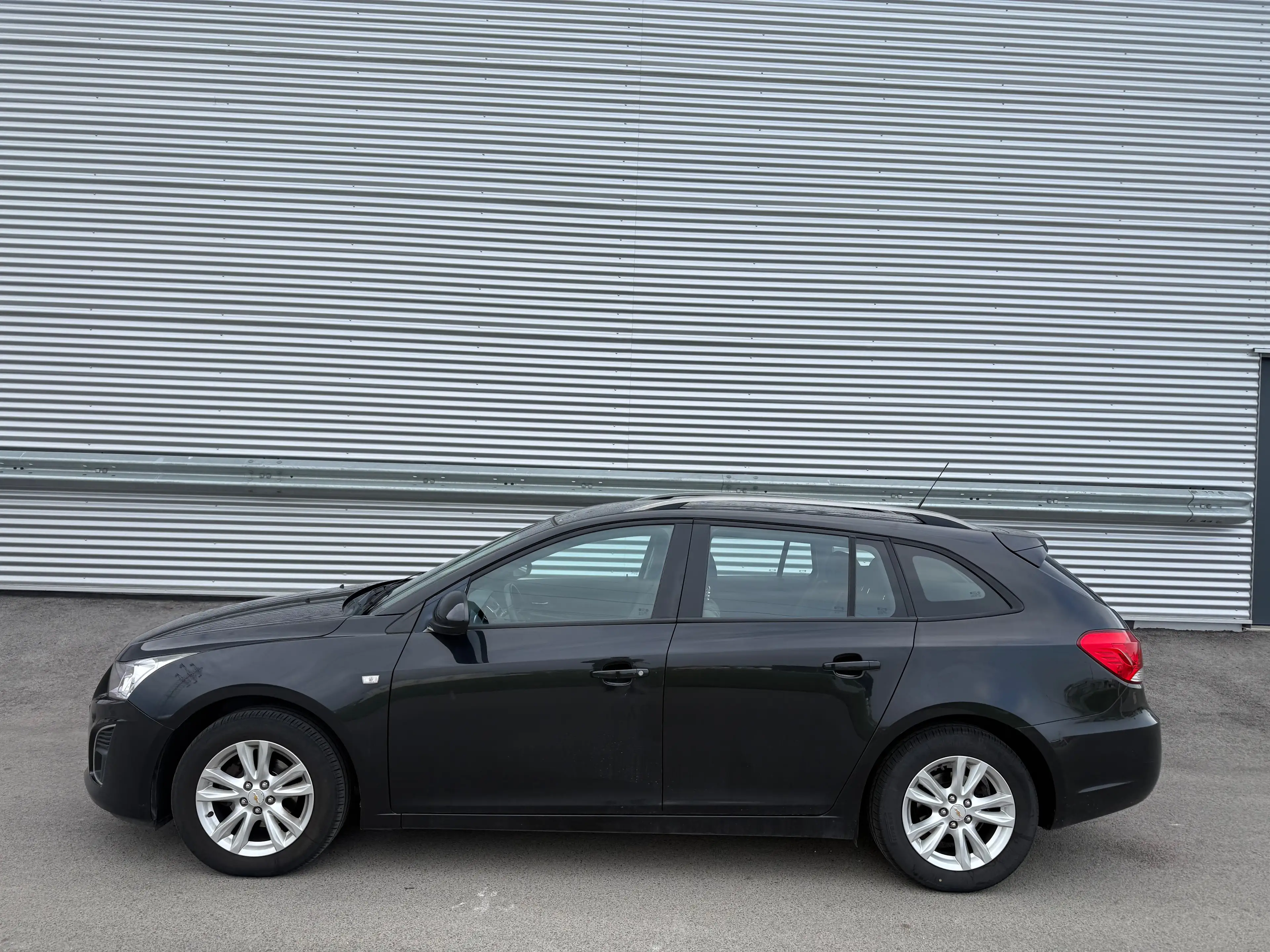 Chevrolet Cruze Wagon 1,4 Turbo ECO LT LT ID:29 — photo 4