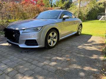 TT Coupé 40 TFSI S tronic