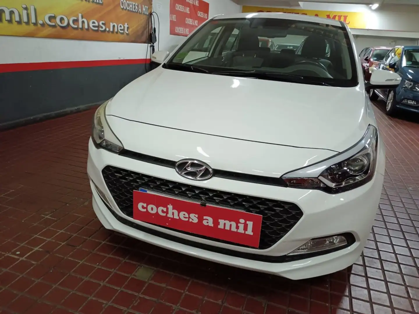 Hyundai i20 1.2 MPI Tecno Blanco - 1