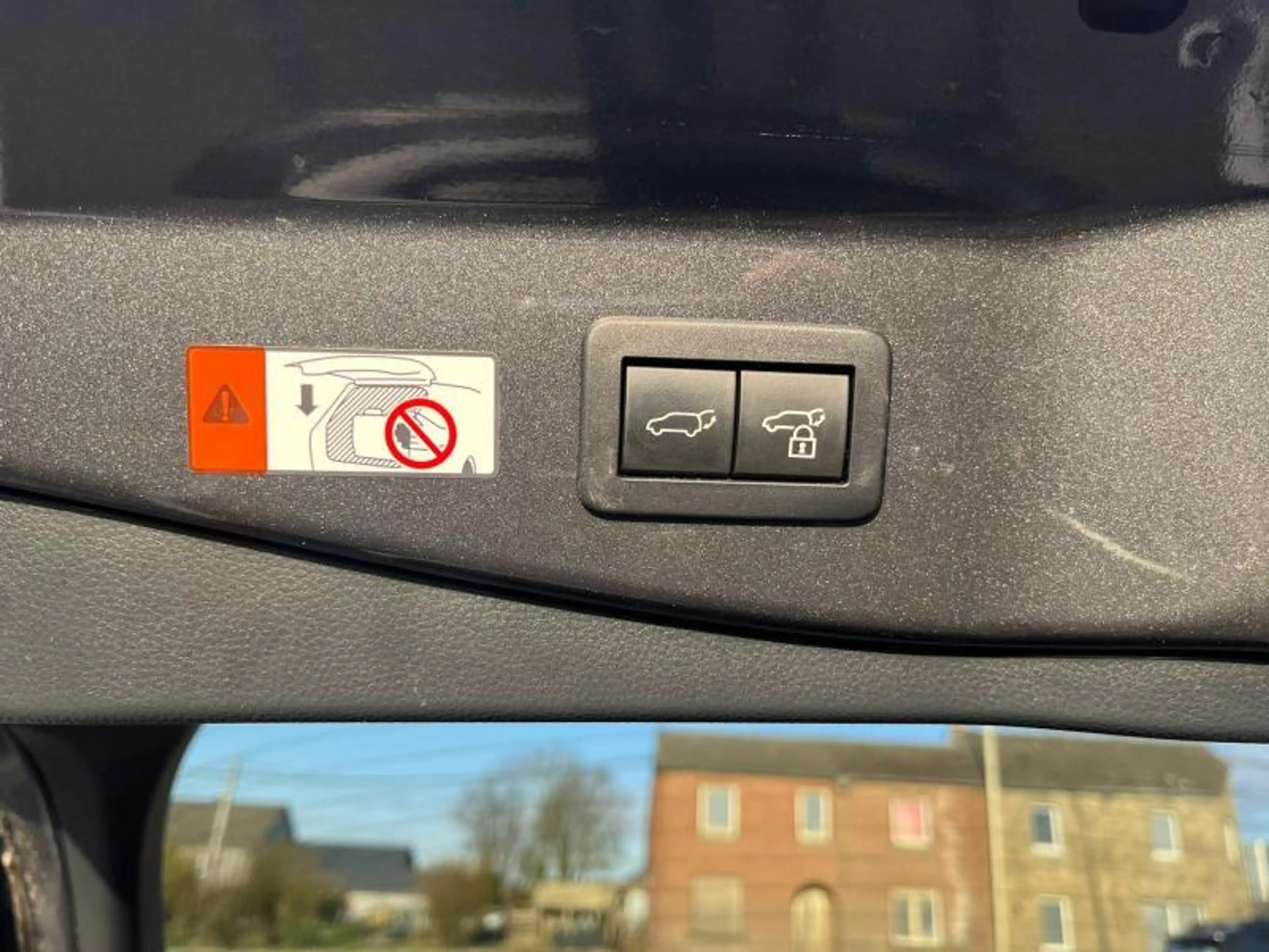 Toyota C-HR EX DEMO 2.0L CVT Dynamic Plus — photo 8