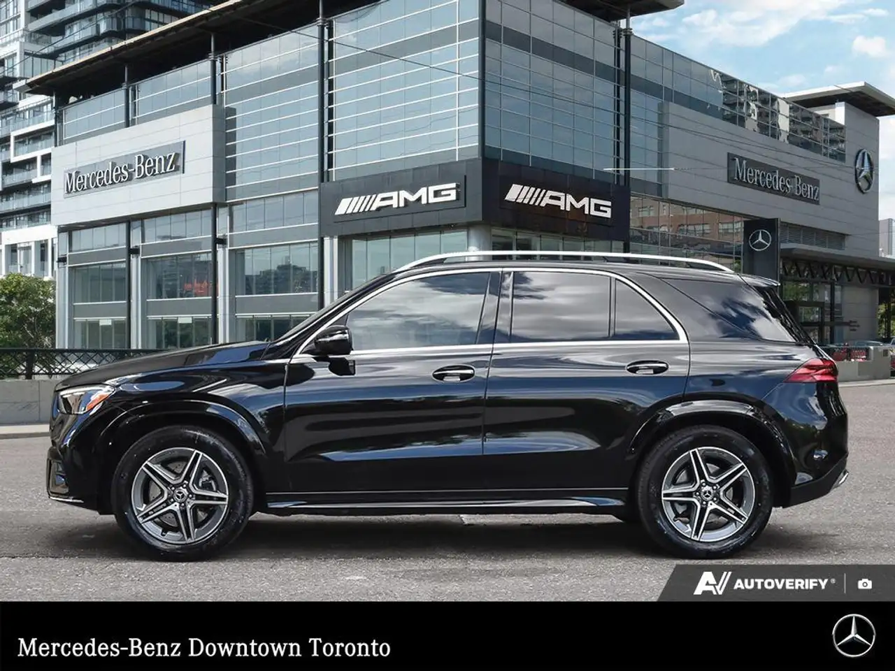 Mercedes-Benz GLE снимка Mercedes-Benz GLE