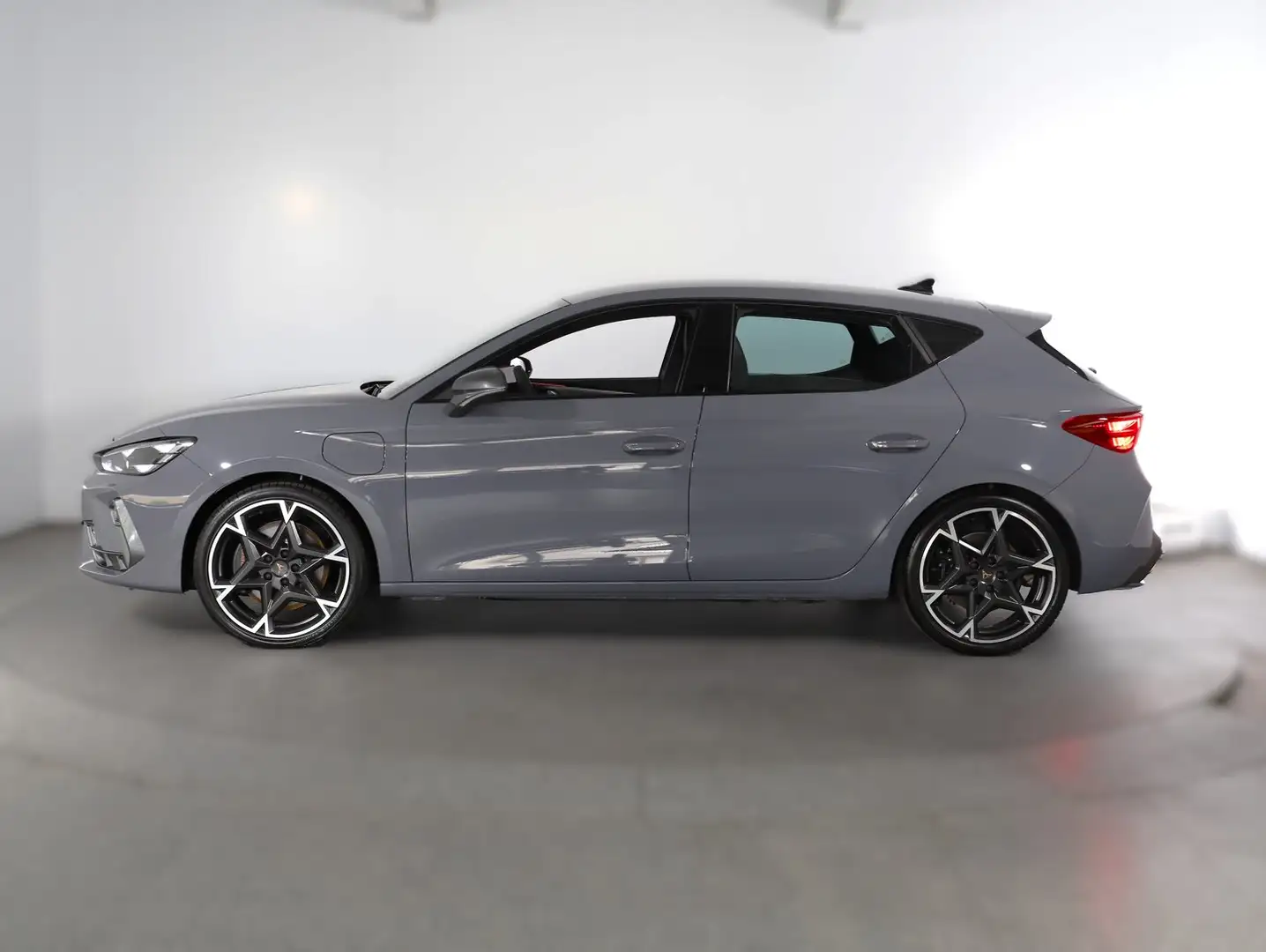 CUPRA Leon VZ e-HYBRID 200/272 Grau - 2