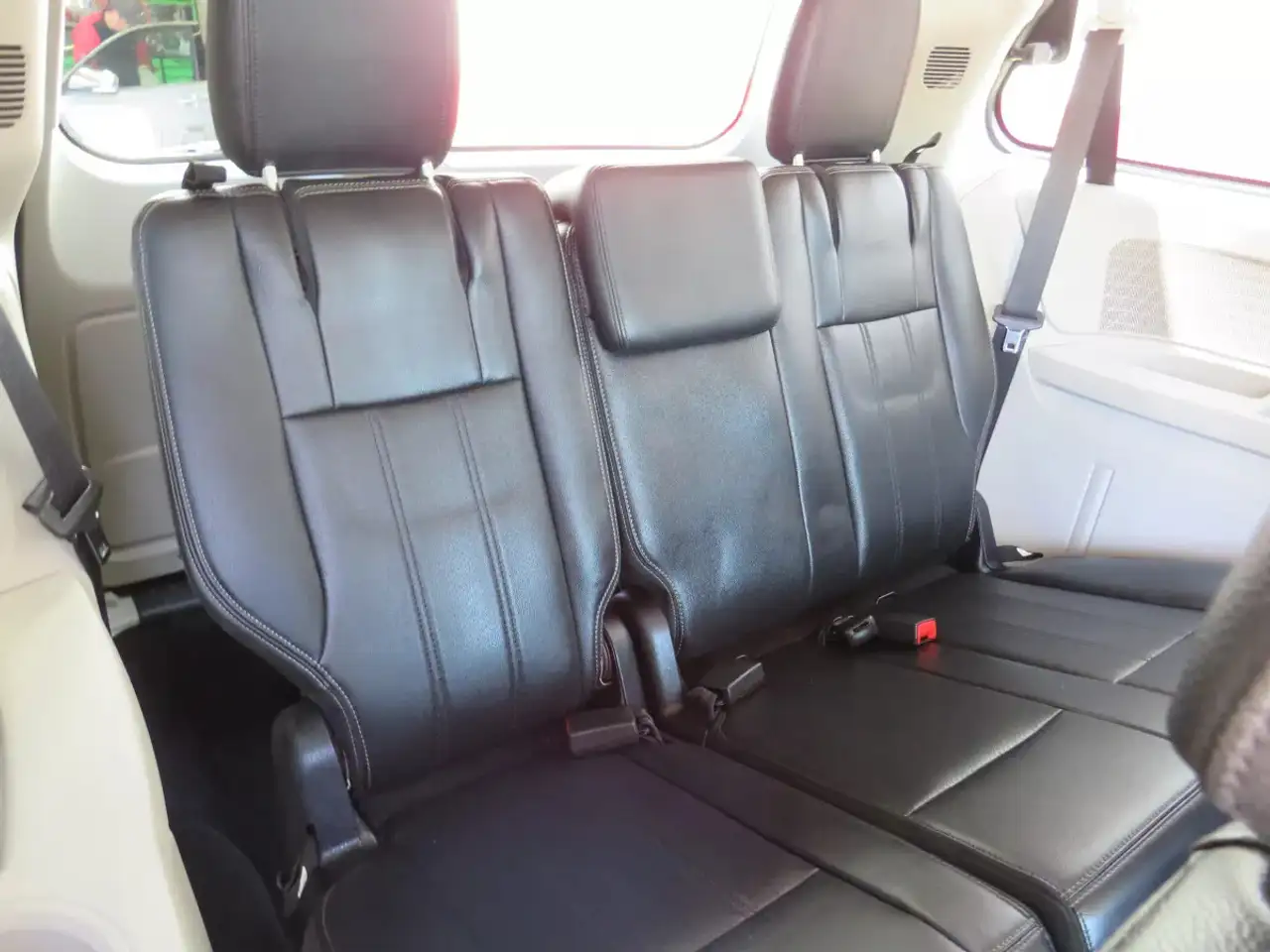 Dodge Grand Caravan снимка Dodge Grand Caravan