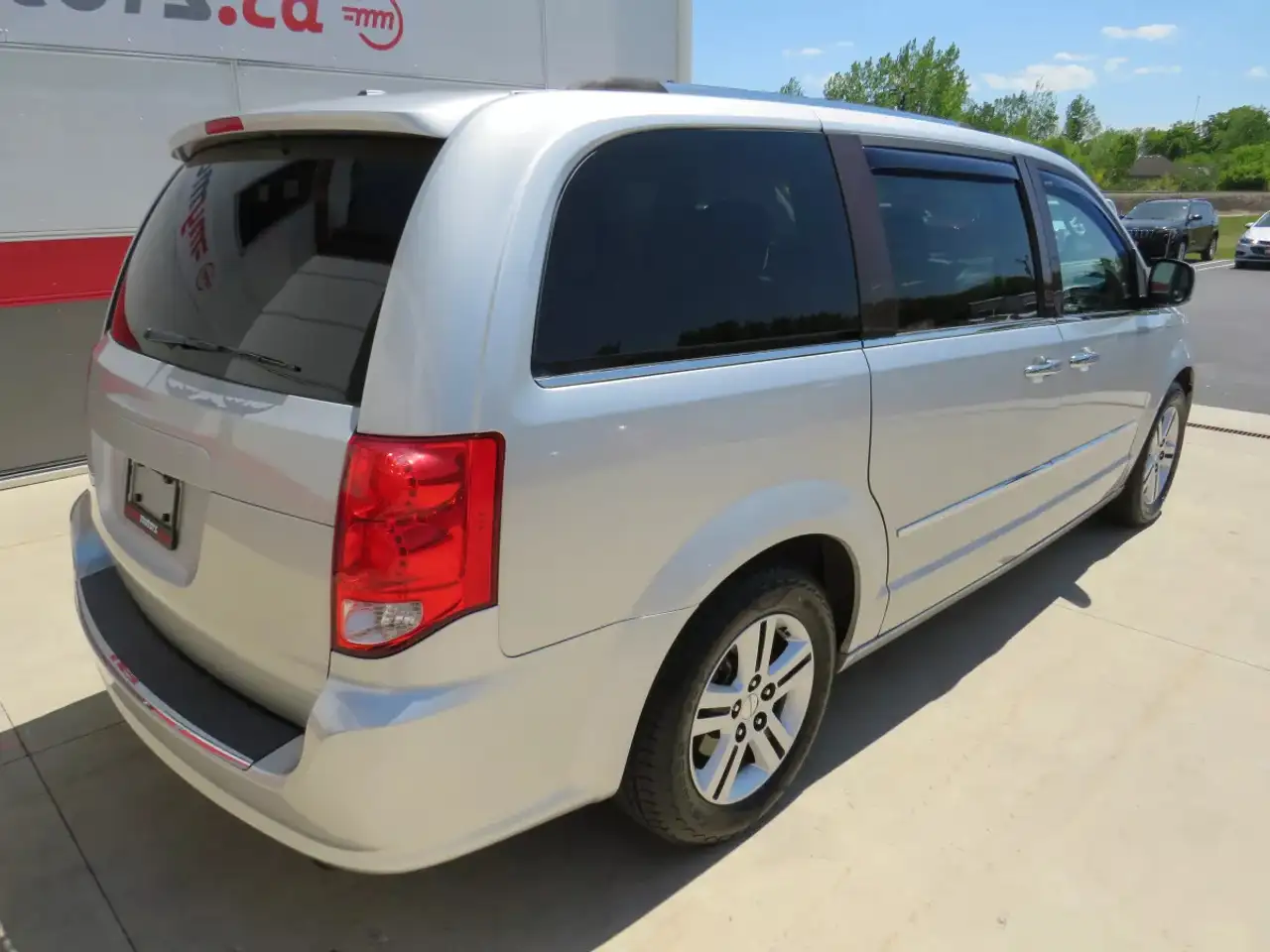 Dodge Grand Caravan снимка Dodge Grand Caravan