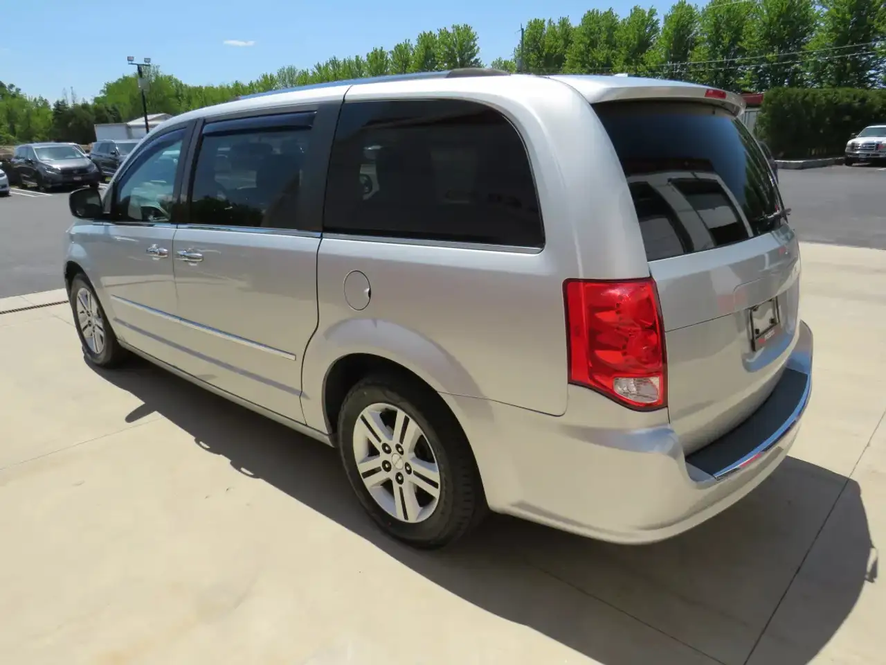 Dodge Grand Caravan снимка Dodge Grand Caravan