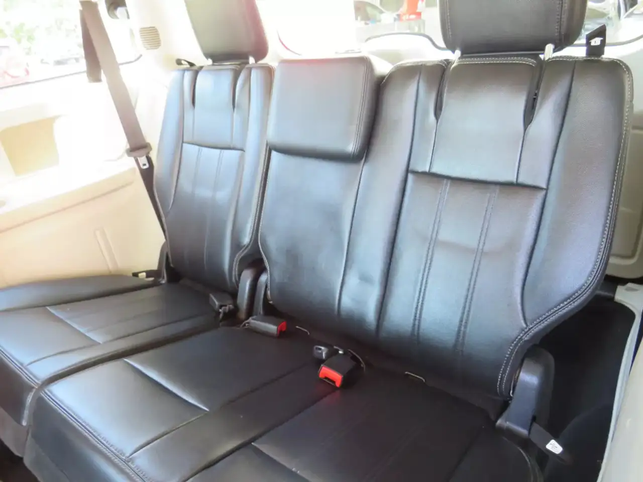 Dodge Grand Caravan снимка Dodge Grand Caravan