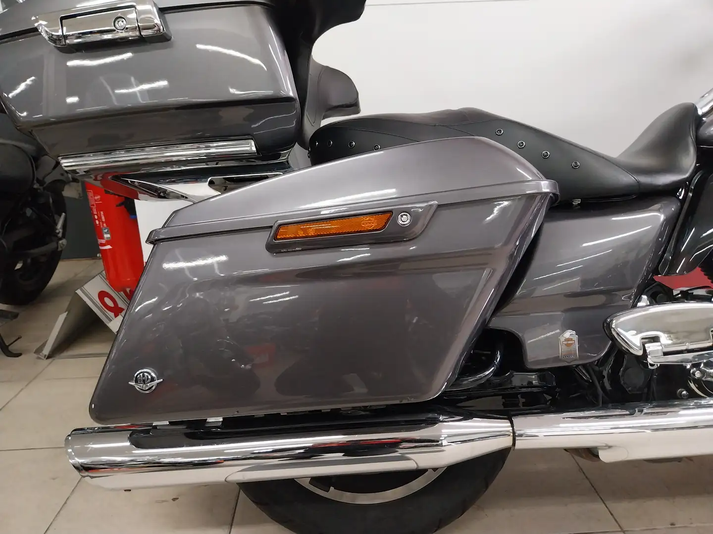 Harley-Davidson Street Glide Gri - 2