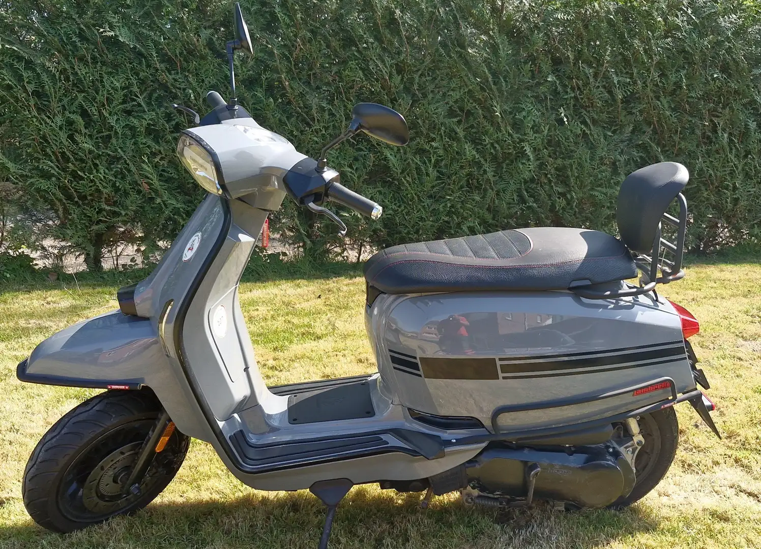 Lambretta V125 Special Grigio Gris - 2