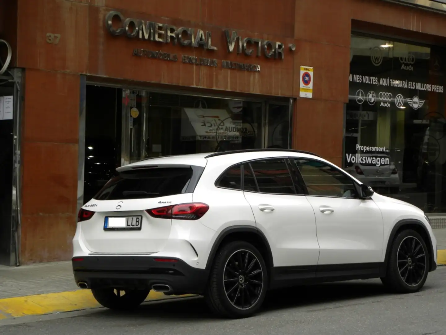Mercedes-Benz GLA 220 220d 4Matic 8G-DCT Blanco - 1