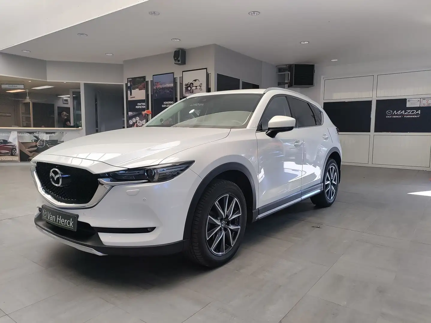 Mazda CX-5 SKYACTIV-G SKYDRIVE Prestige Edition - 1
