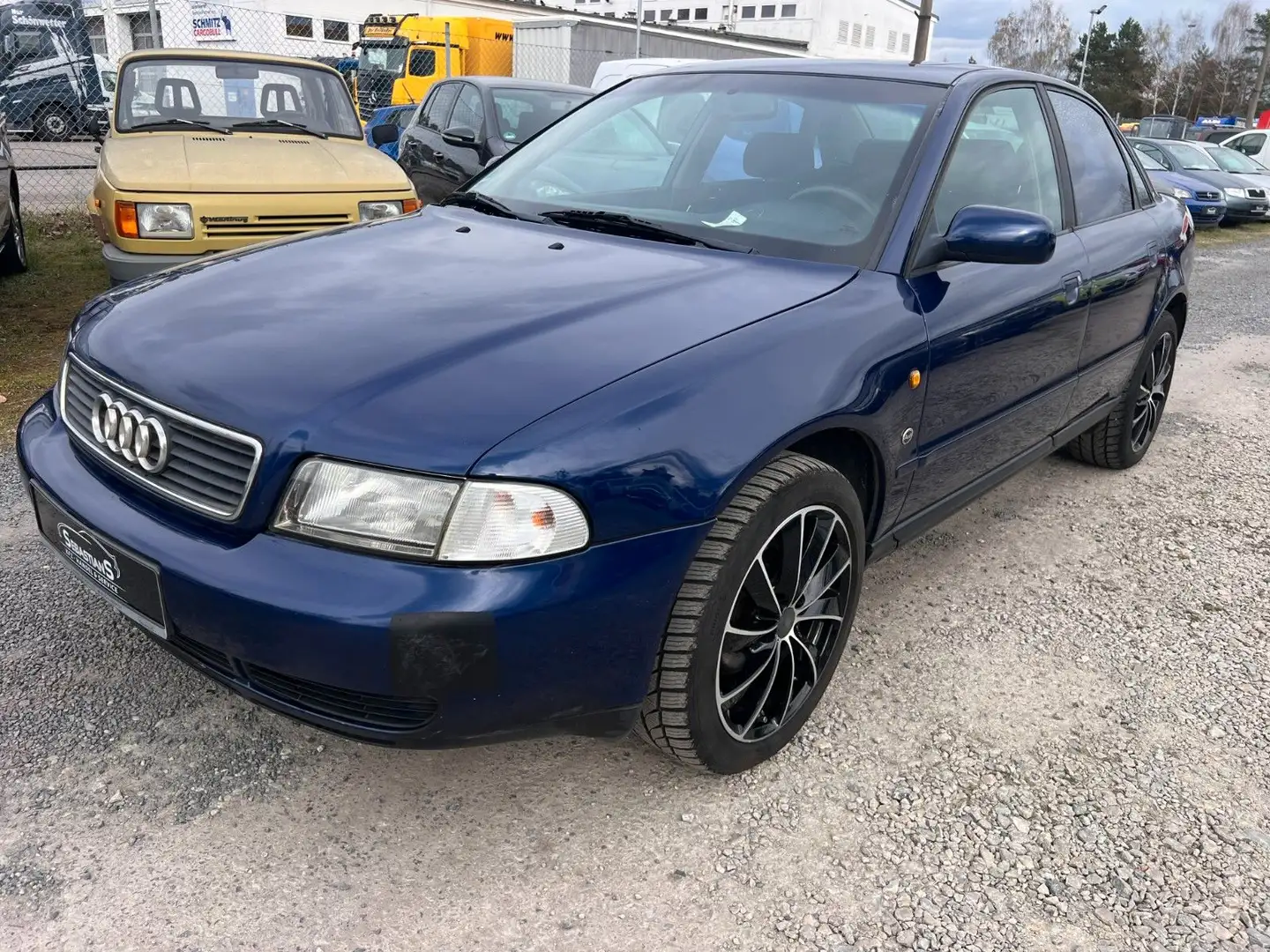 Audi A4 1.8 Limo Klimaauto. SD Blau - 1