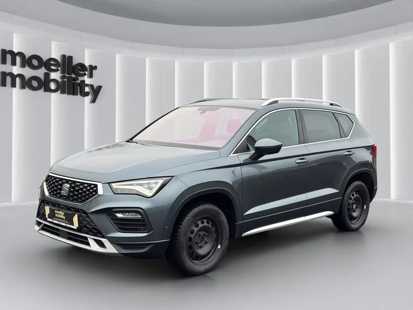 SEAT Ateca 2.0 TDI Xperience  AHZV, Navi, R.-Kamera Grau - 2