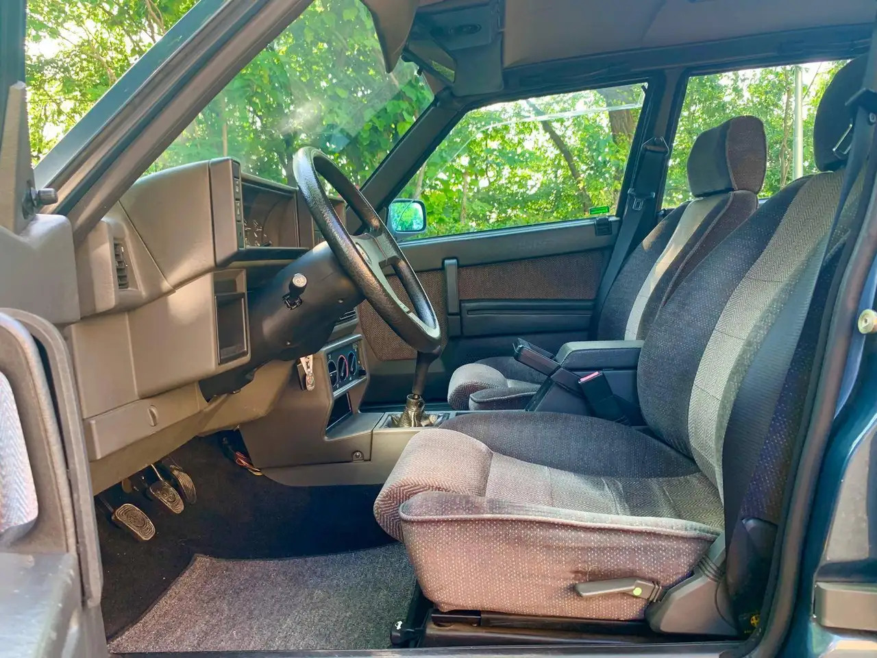 Alfa Romeo 75 2.0 ts, foto 3