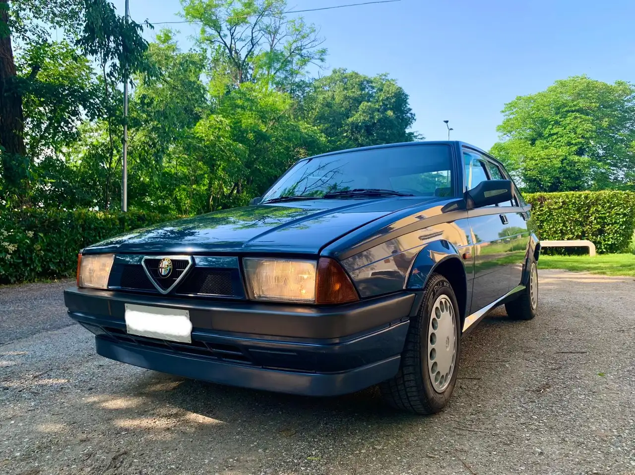 Alfa Romeo 75 2.0 ts, foto 1