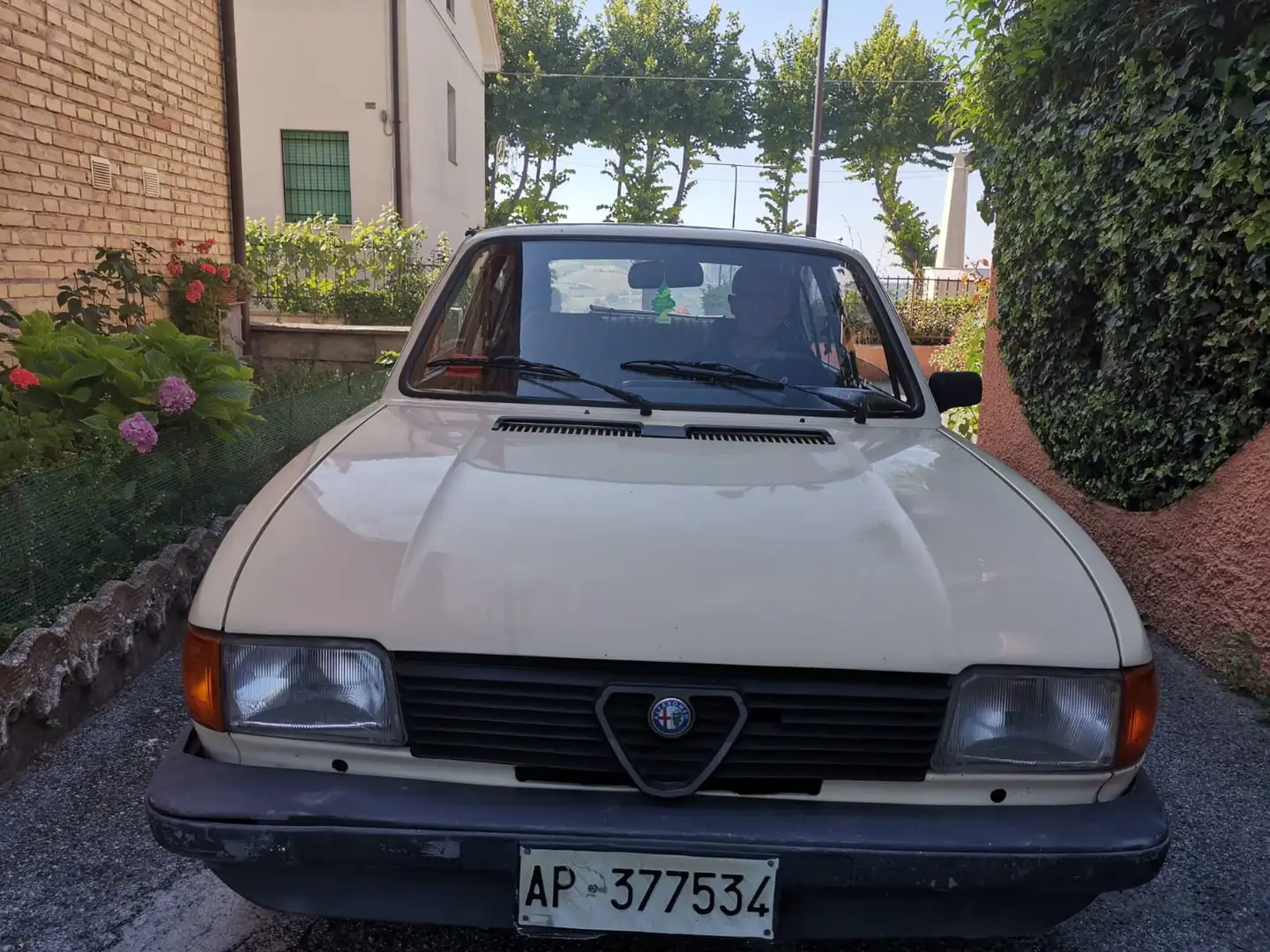 Alfa Romeo Alfasud 1.2 JUNIOR Beige - 1