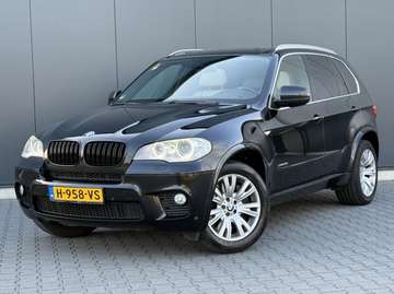 xDrive50i M-Pakket - Pano - 7-Persoons - Facelift