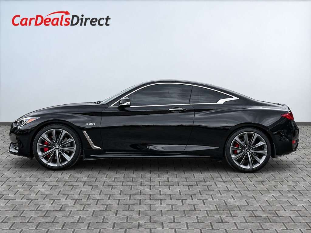 2018 Infiniti Q60 RED SPORT 400 AWD / NAVI / LEATHER / SUNROOF / 360 — снимка 1