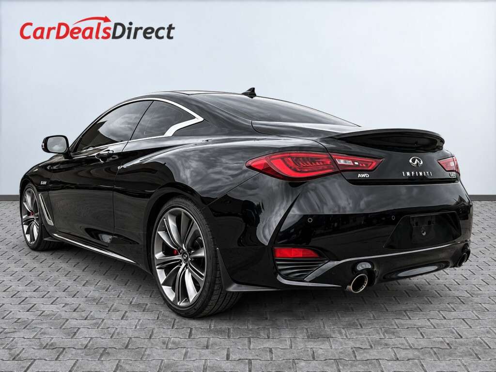 2018 Infiniti Q60 RED SPORT 400 AWD / NAVI / LEATHER / SUNROOF / 360 — снимка 1