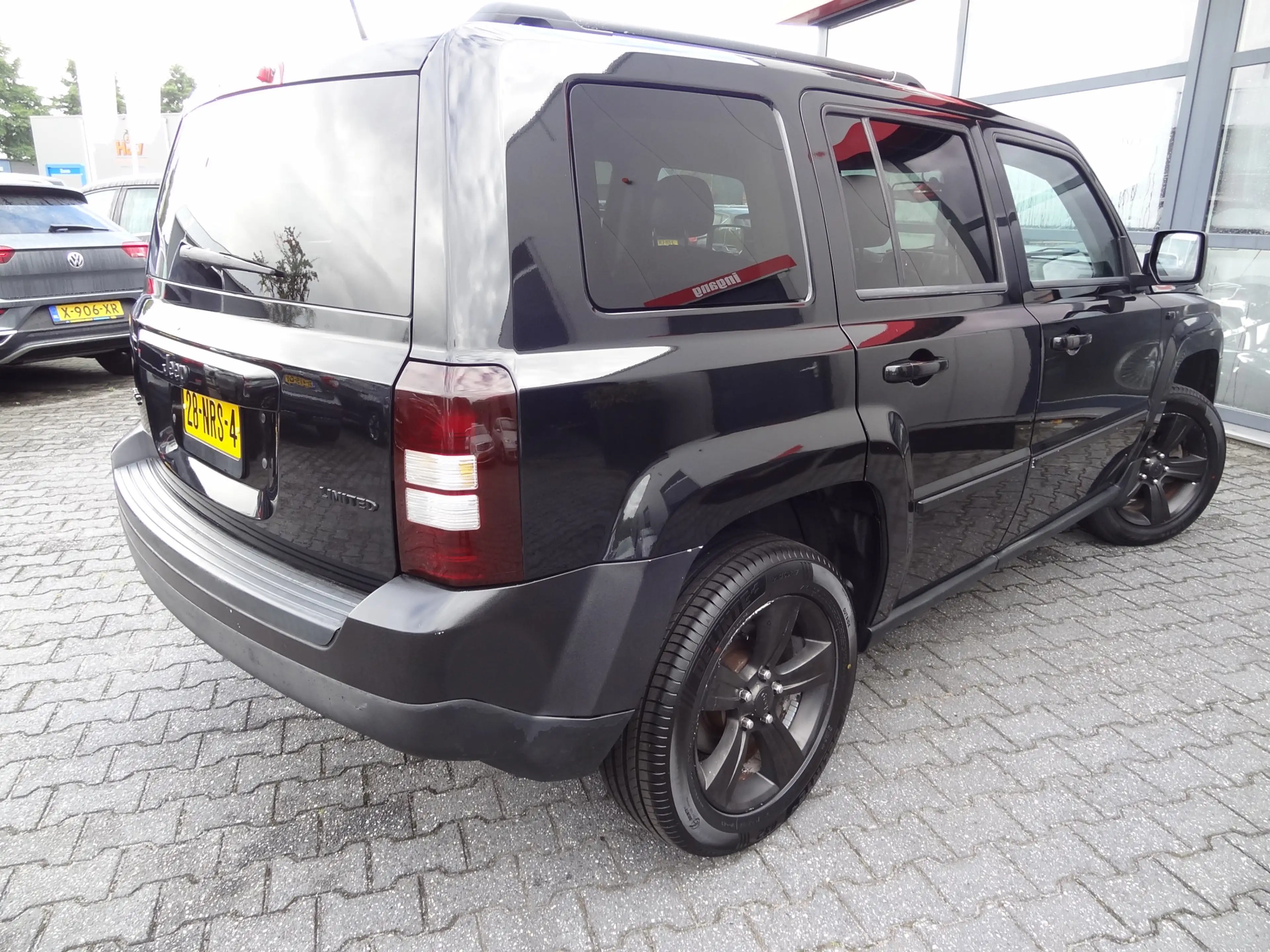 Jeep Patriot 2.4 Limited Liberty | NL-AUTO | CRUISE | 4x4 | AIR — photo 15