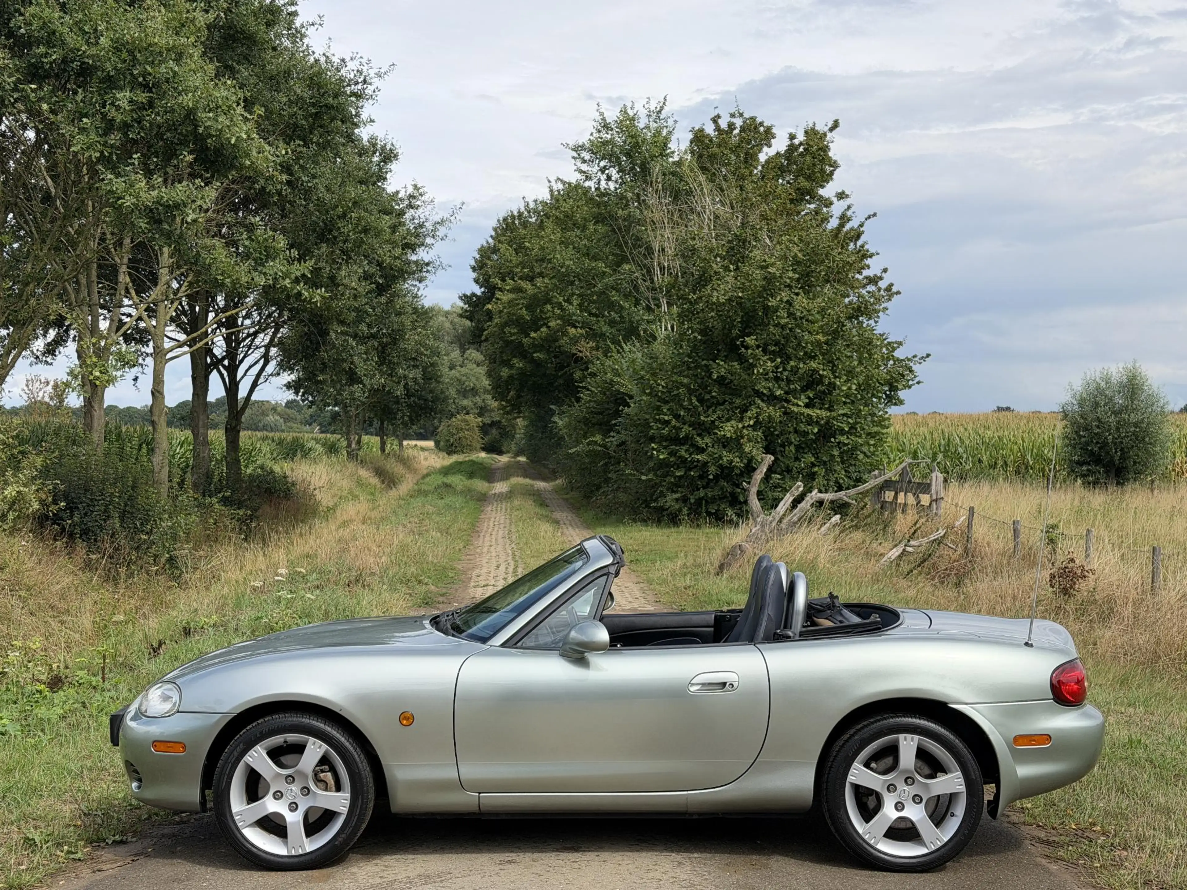 Mazda MX-5 NBFL 1.6i 110PK SILVER BLUES, AIRCO, LEDER — photo 2