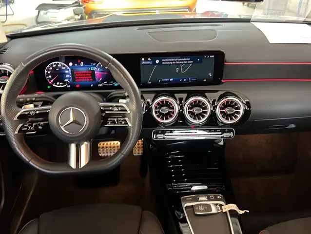 Mercedes-Benz A-Class view 16