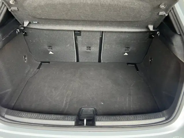 Mercedes-Benz A-Class view 17
