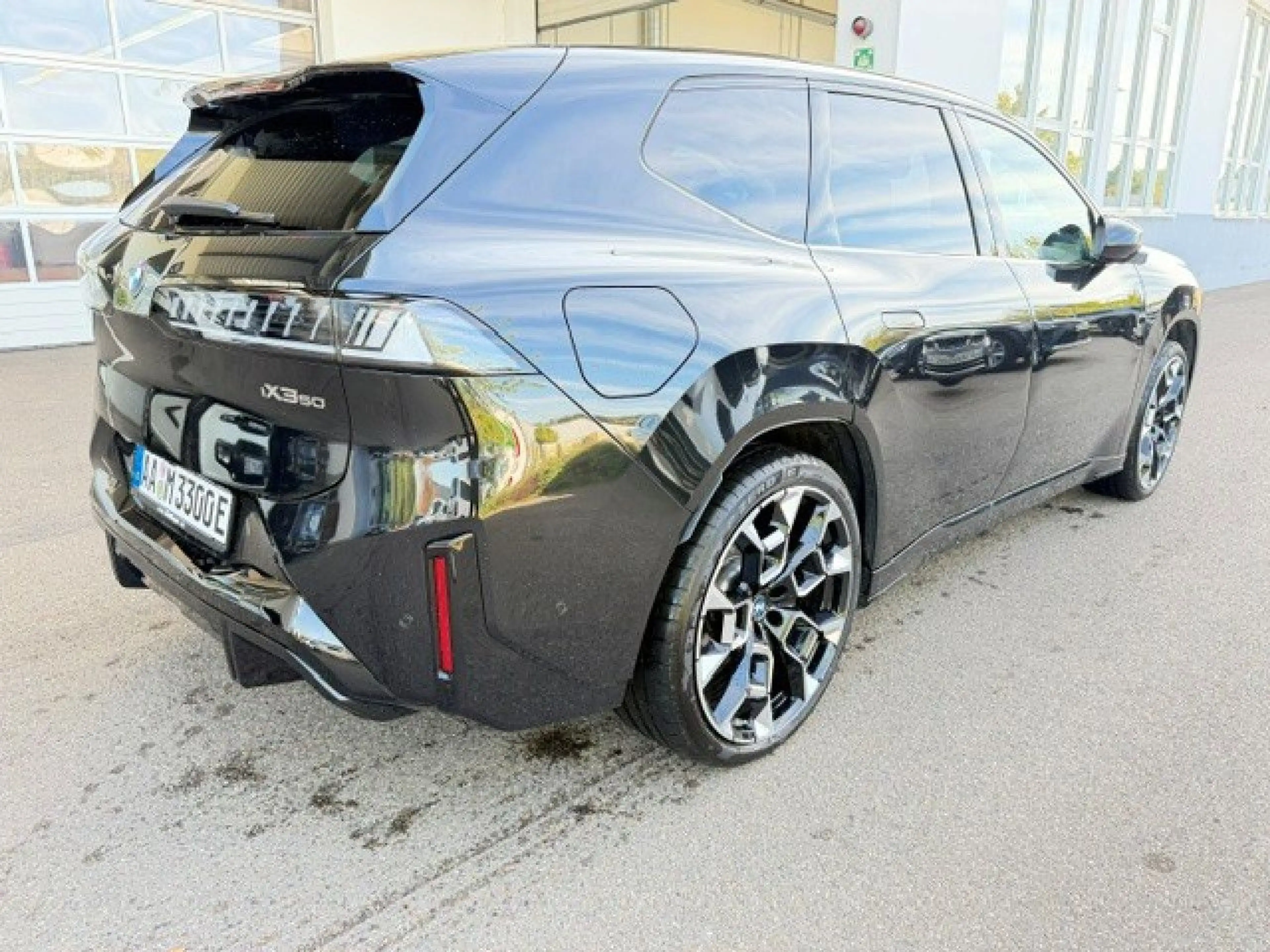 BMW iX3 x50 Sportpaket HUD Klima PDC — photo 4