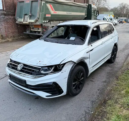 Volkswagen Tiguan Allspace 2.0 TDI R-Line 4Motion Automatik