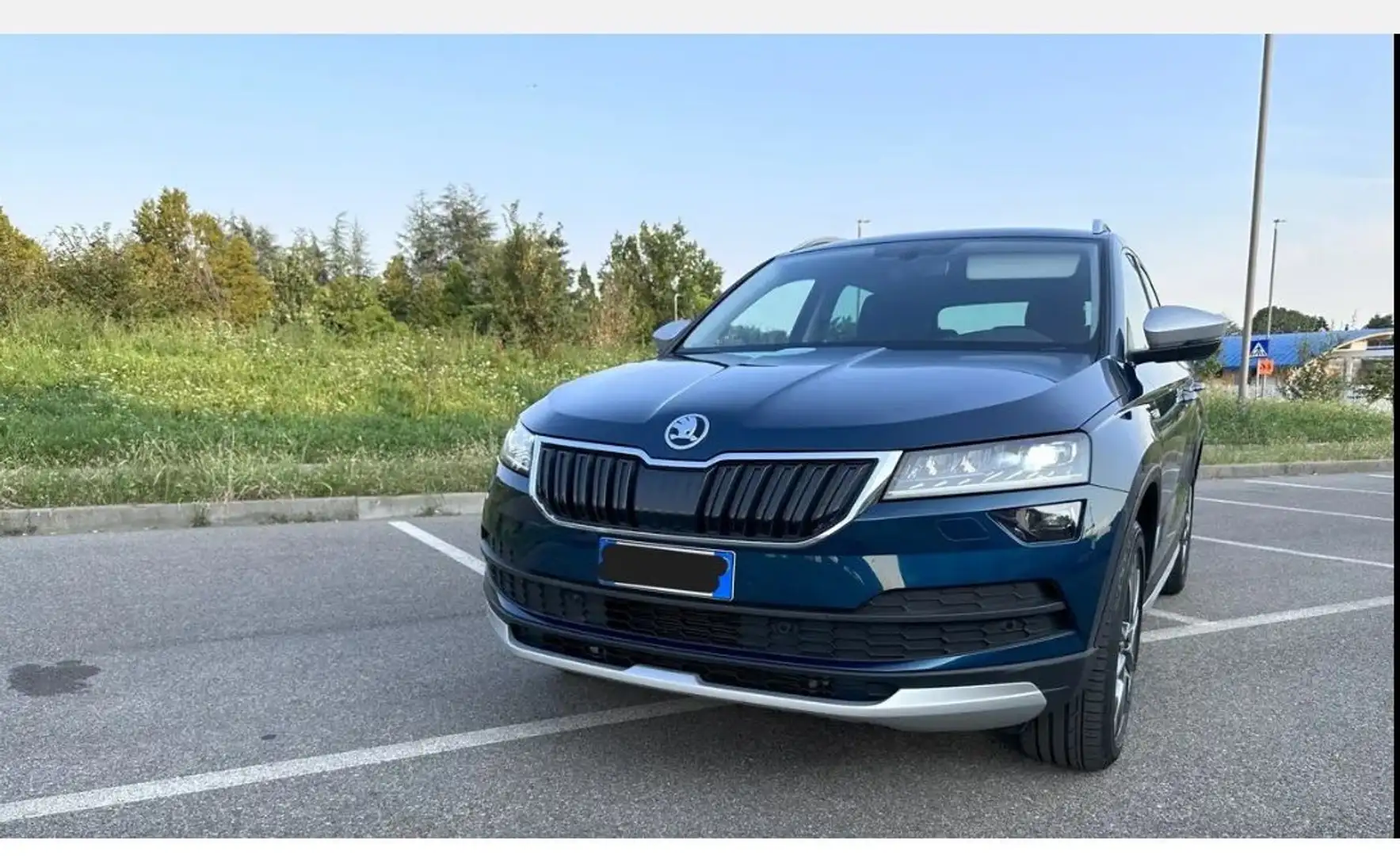 Skoda Karoq 1.6 tdi S-Tech dsg - 1