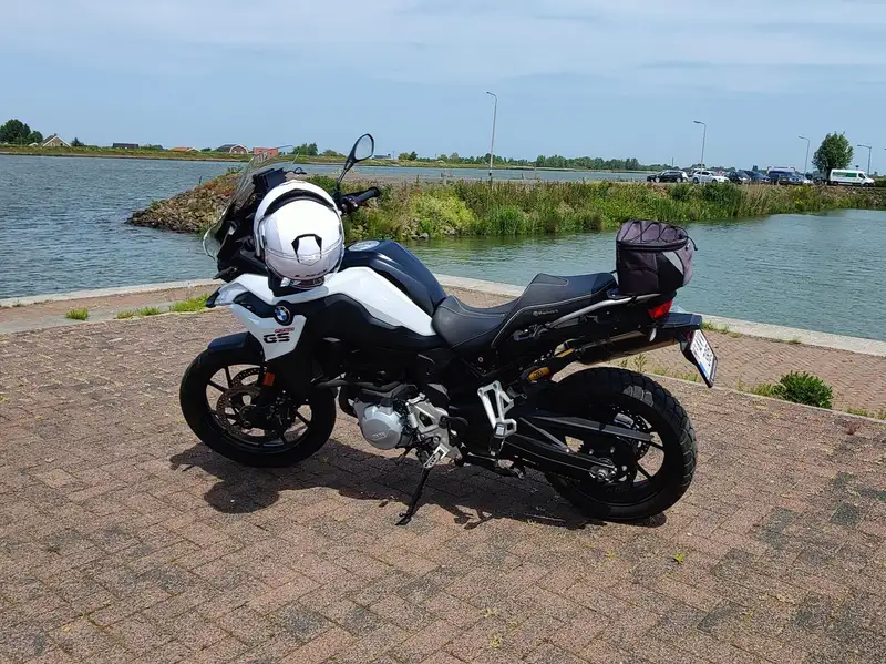 BMW F 750 GS - foto 6