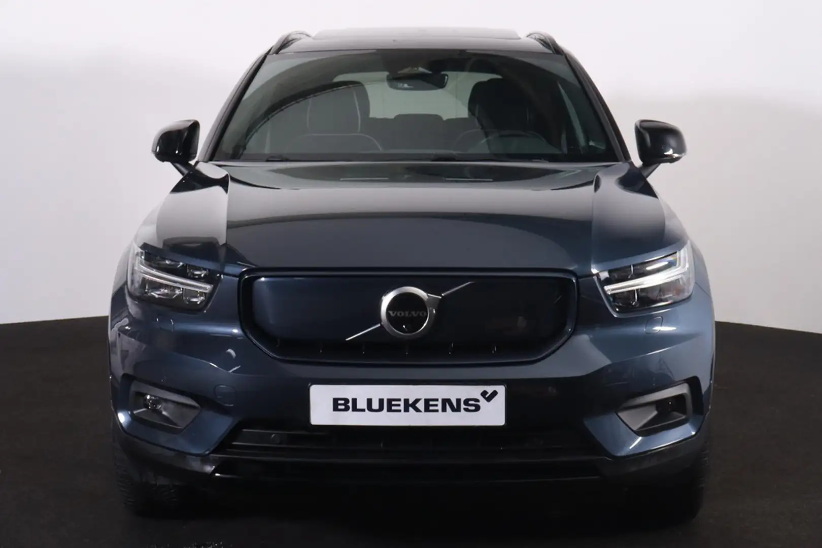 Volvo XC40 Recharge Pro - Panorama/schuifdak - IntelliSafe As Azul - 2