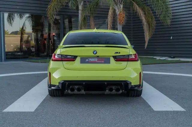 BMW M3 view 5