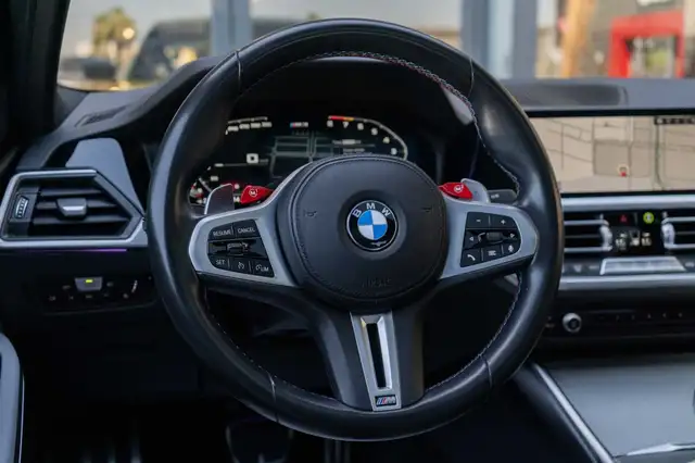 BMW M3 view 9