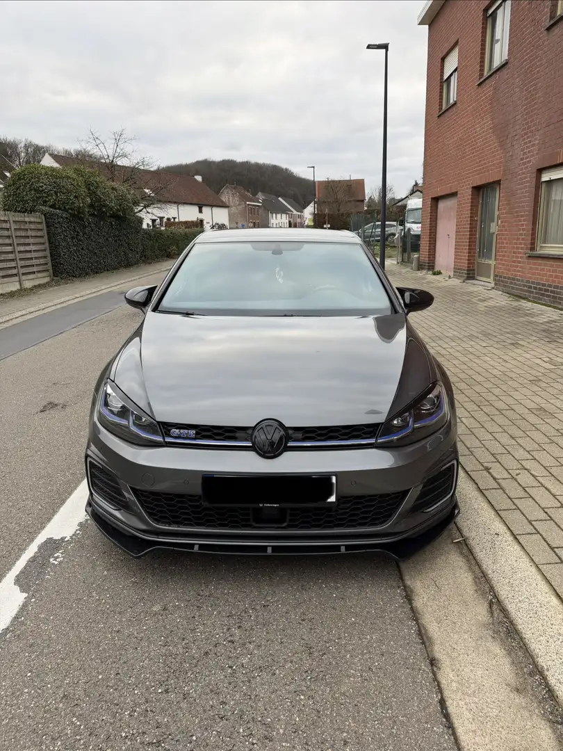Volkswagen Golf GTE Gris - 2