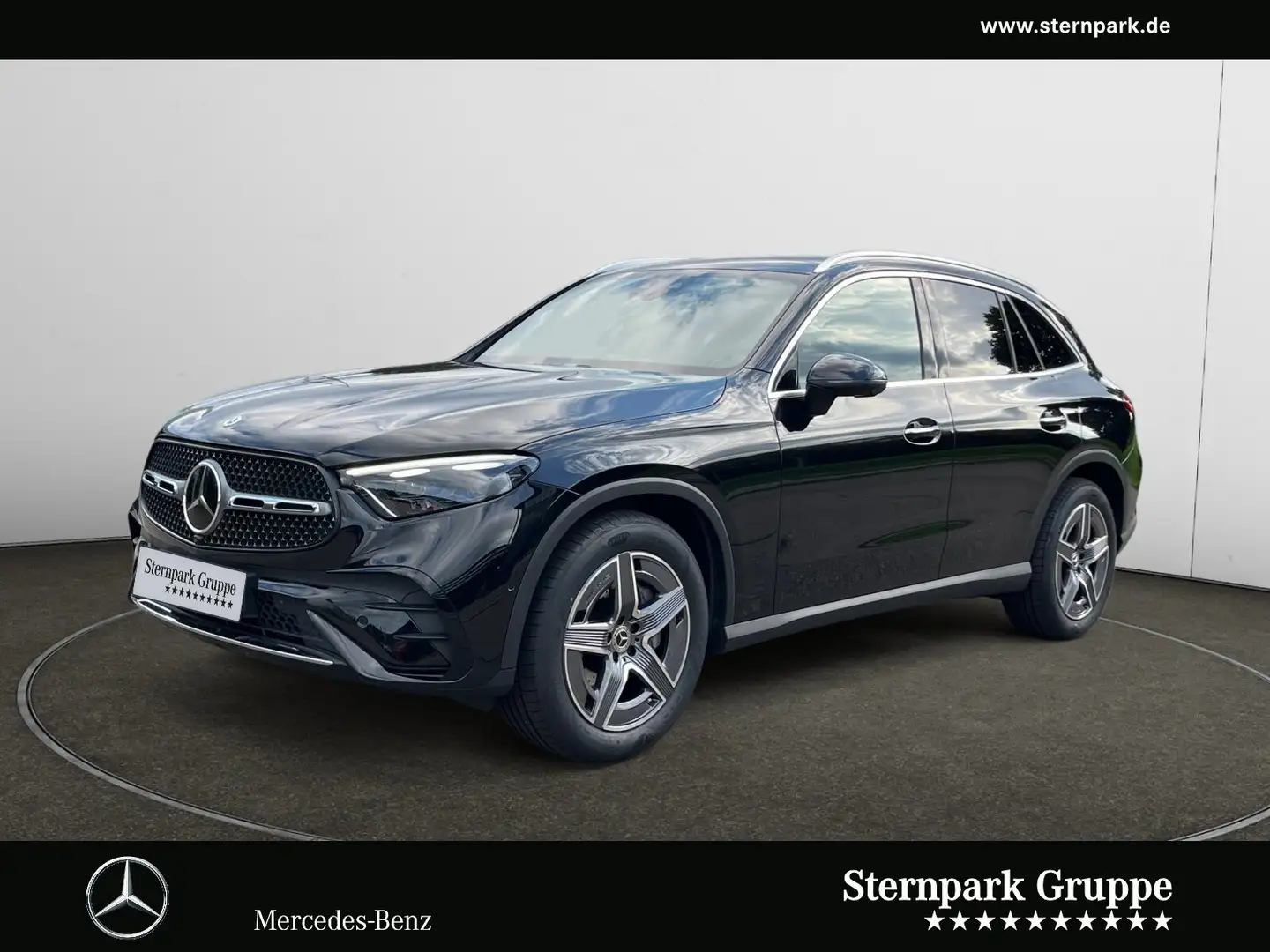 Mercedes-Benz GLC 300 GLC 300 4M AMG Premium Plus +DISTRO+AHK+PSD+HuD+ Schwarz - 1
