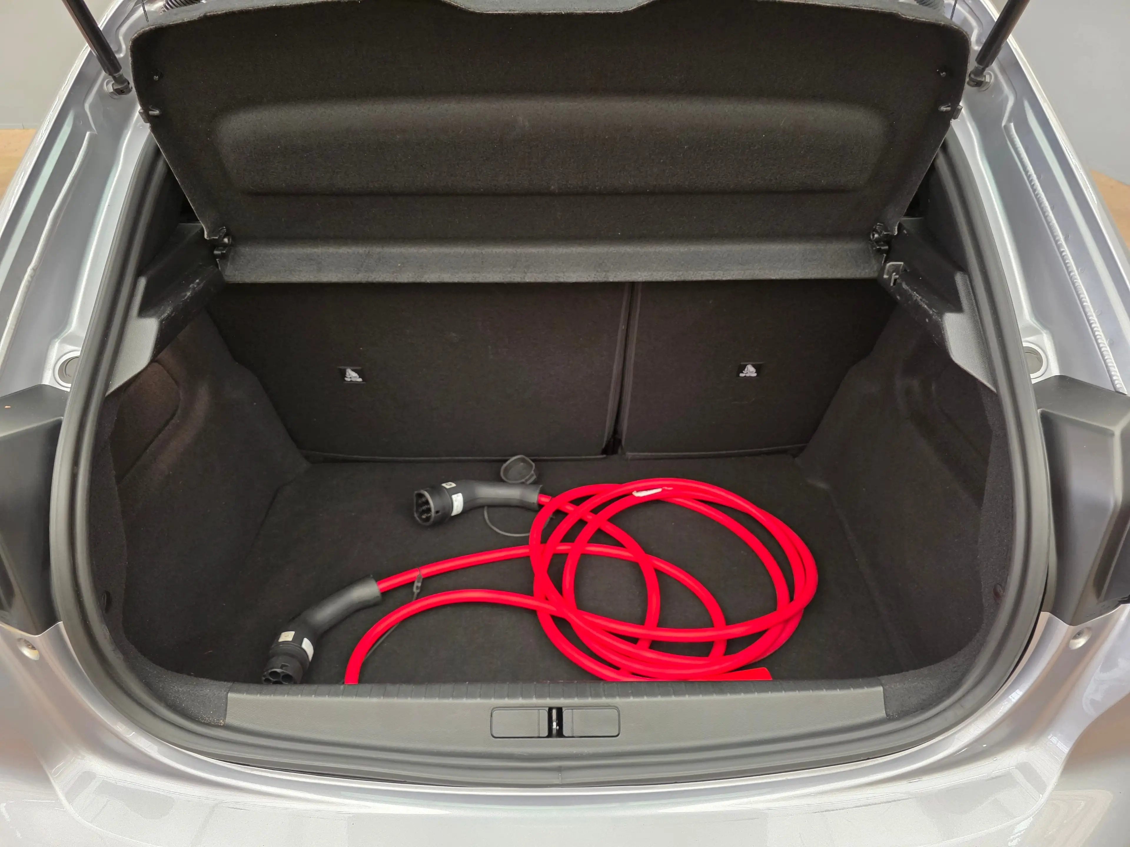 Peugeot e-208 EV Active 50 kWh LED | Parkeersensoren Achter | Ca — photo 23
