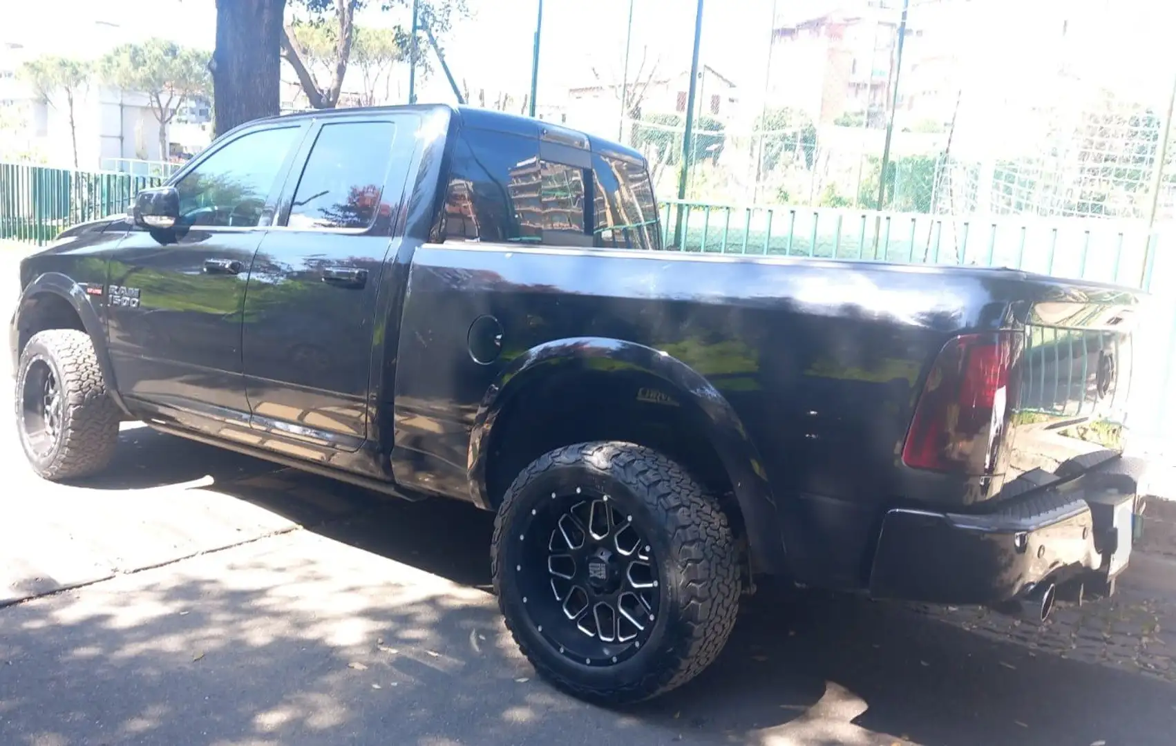Dodge RAM Ram 1500 5.7 V8 Crew Cab SB Sport Gpl 395cv at8 Nero - 2