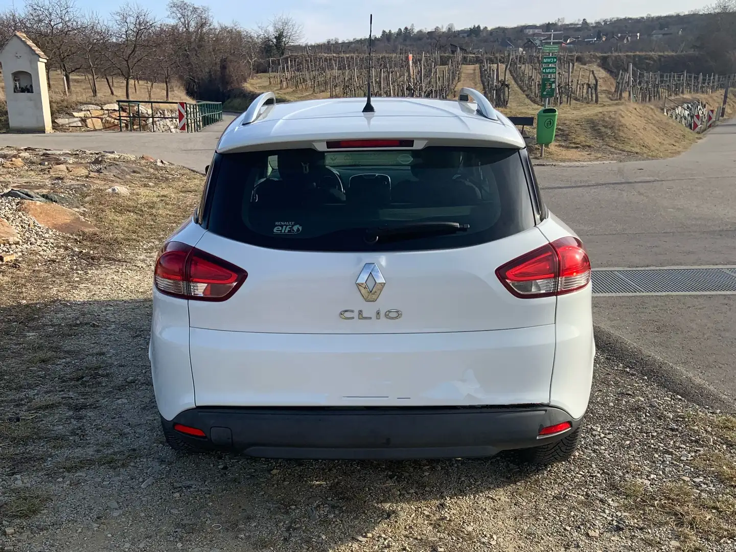 Renault Clio Expression 1,2 16V 75 Weiß - 2