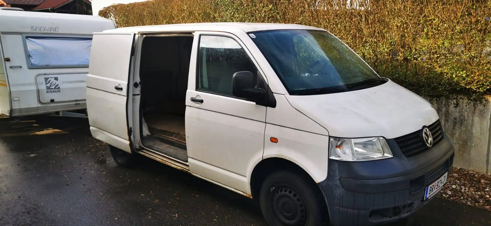 Volkswagen T5 Transporter Fahrgestell 1,9 TDI Weiß - 2