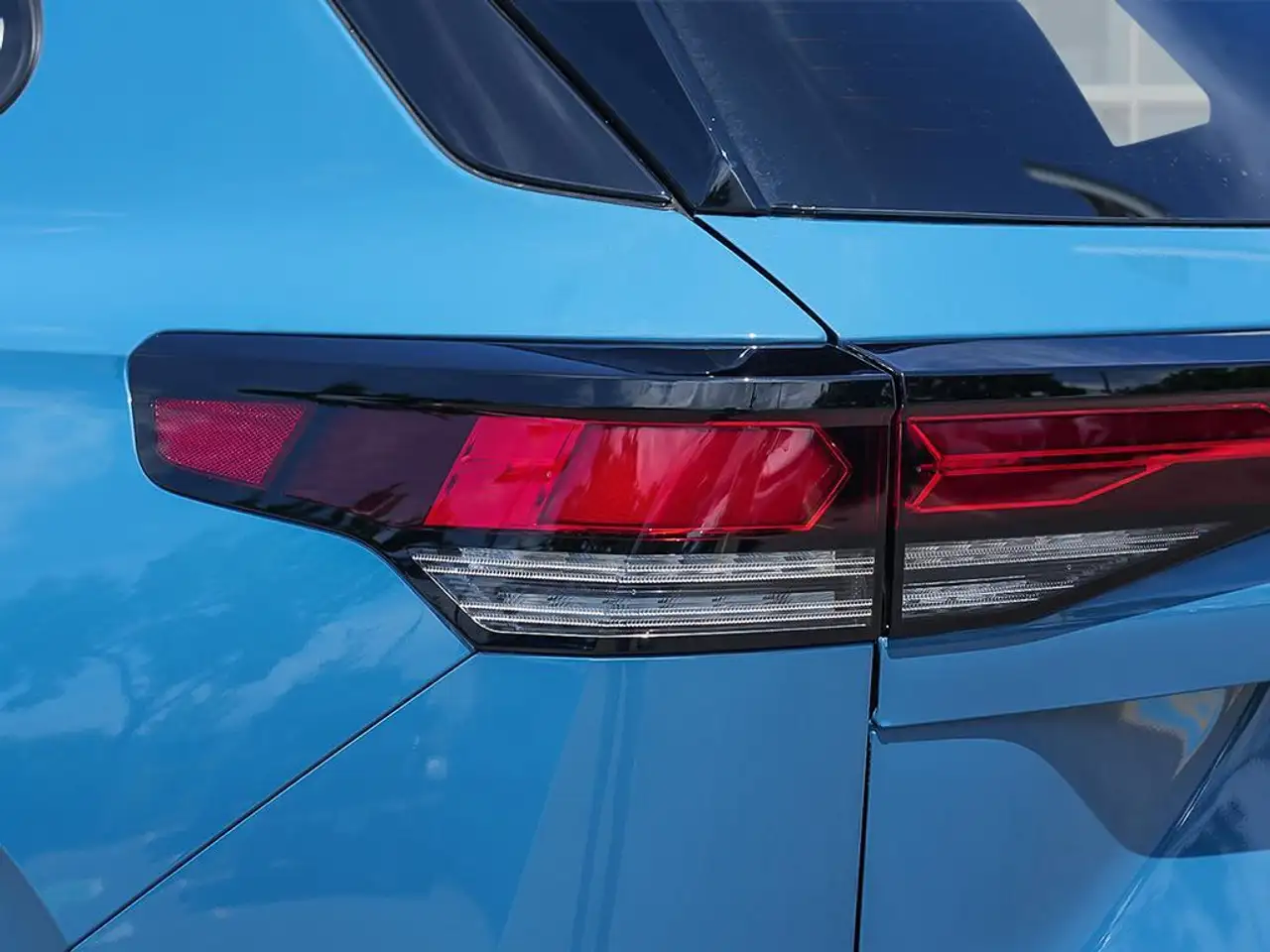 Volkswagen Tiguan снимка Volkswagen Tiguan