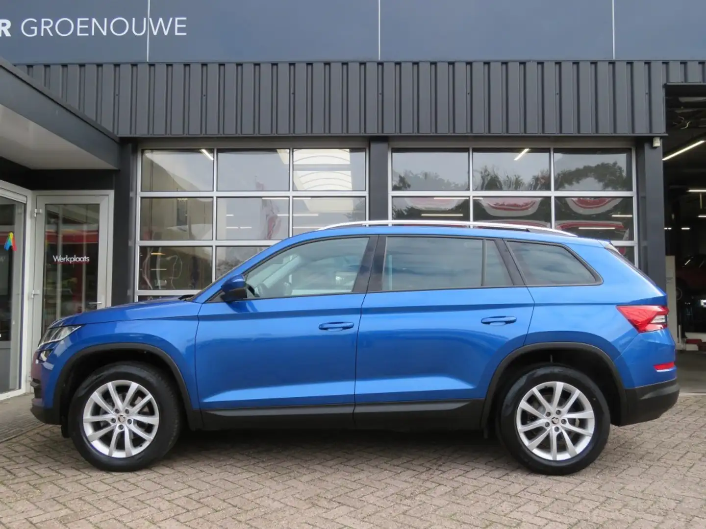 Skoda Kodiaq 1.5 TSI 150pk DSG-aut. BUSINESS ED. / Trekhaak / H Blauw - 2