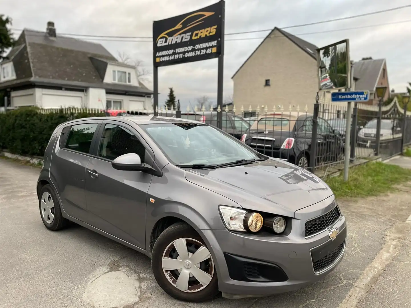 Chevrolet Aveo hatchback 1.2i //88.000km//Airco//1ier Proprio - 1