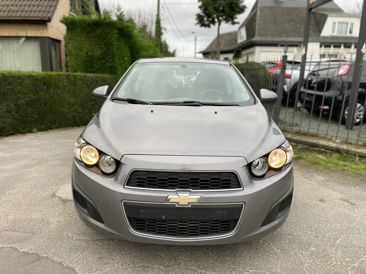 Chevrolet Aveo hatchback 1.2i //88.000km//Airco//1ier Proprio - 2