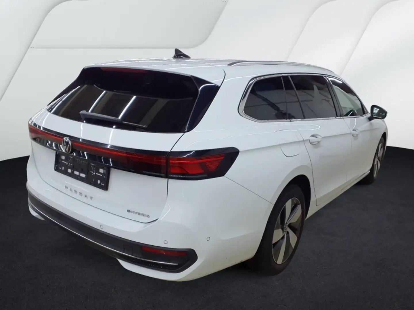 Volkswagen Passat Variant 1.5 TSI eHybrid DSG BUSINESS AHK KAMERA PDC NAVI Weiß - 2