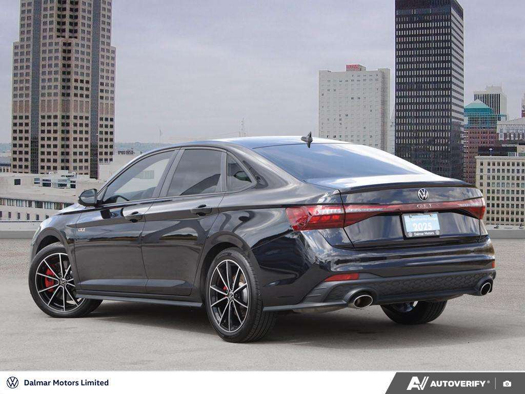 2025 Volkswagen Jetta Auto Auto — снимка 1