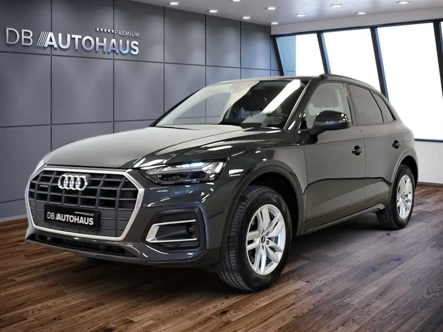 Audi Q5 50 2.0 TFSI e quattro S-tronic Grey - 1