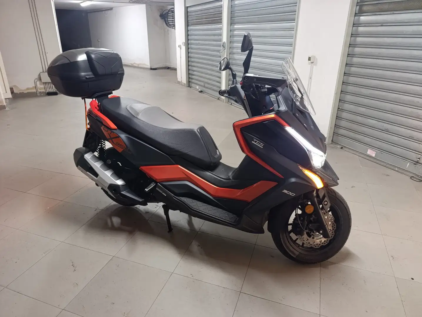 Kymco DTX 360 Naranja - 2