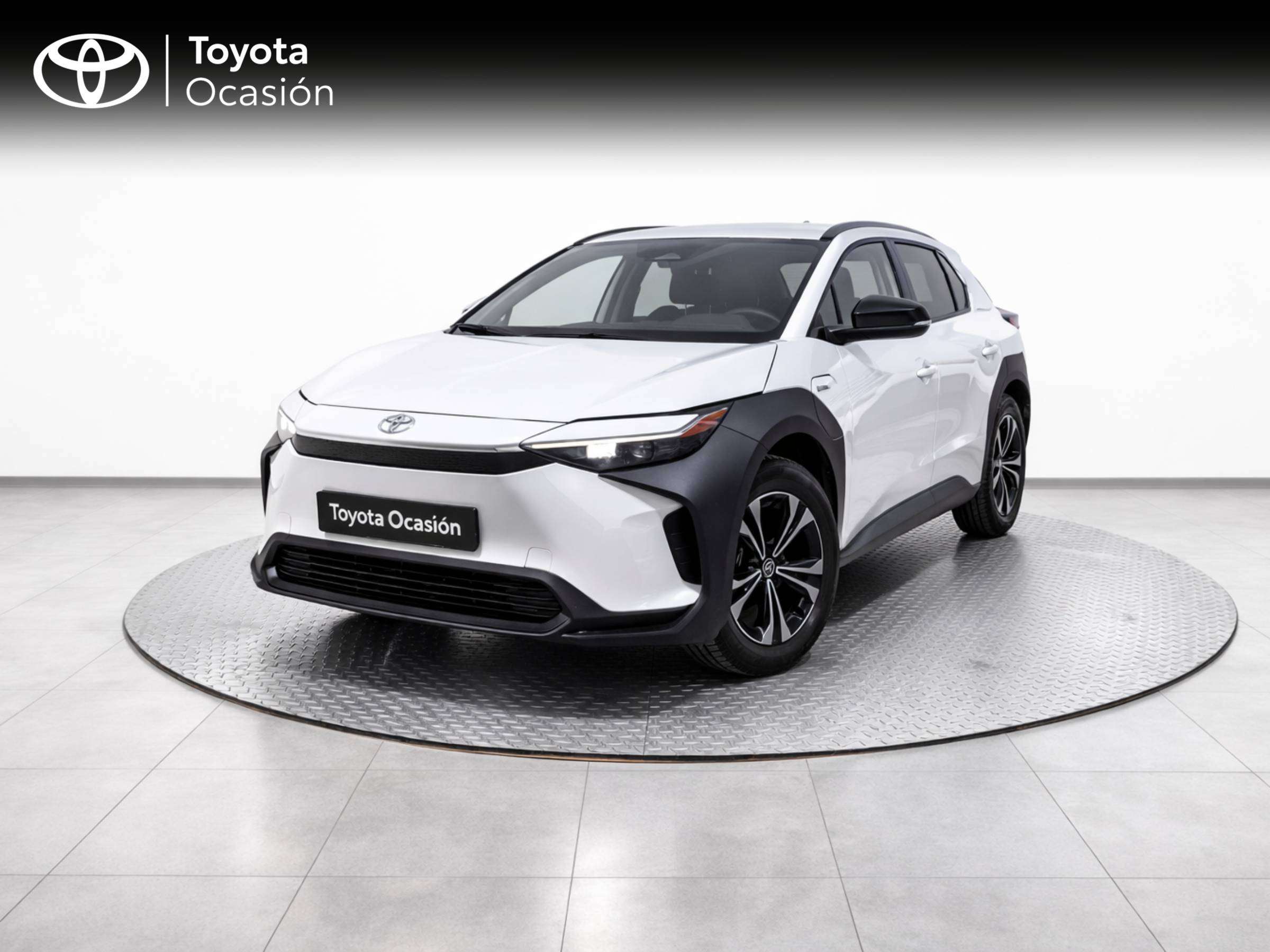 Toyota bZ4X bZ4X 200E 4X2 Style Style - foto 1