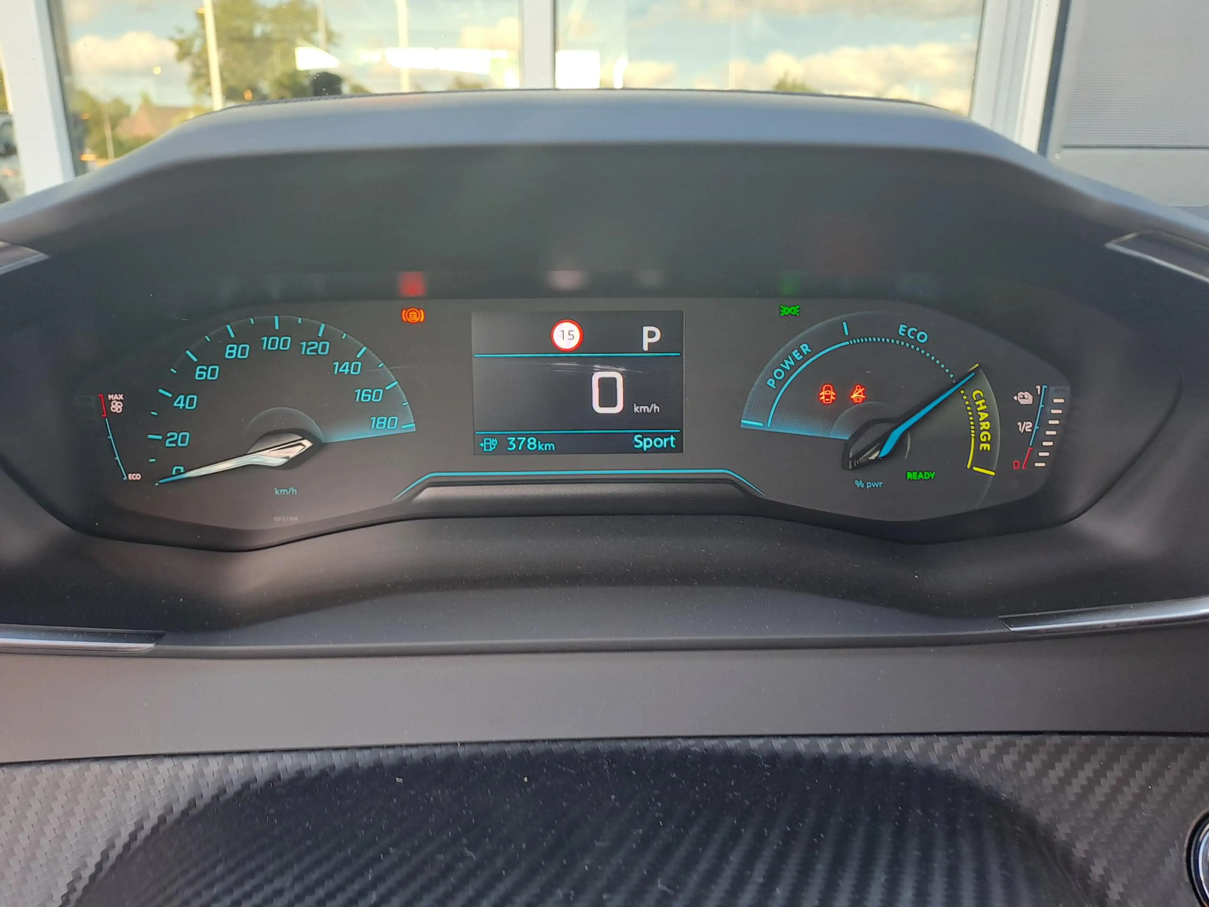 Peugeot e-208 EV Business 51 kWh — photo 14