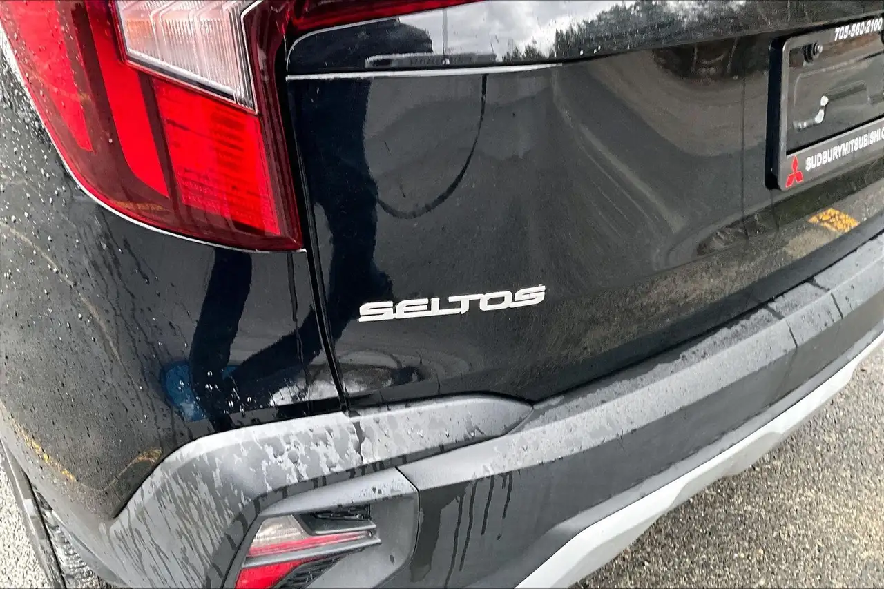 Kia Seltos снимка Kia Seltos